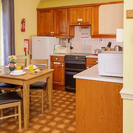 Rookery Mews - Self Catering 基拉尼